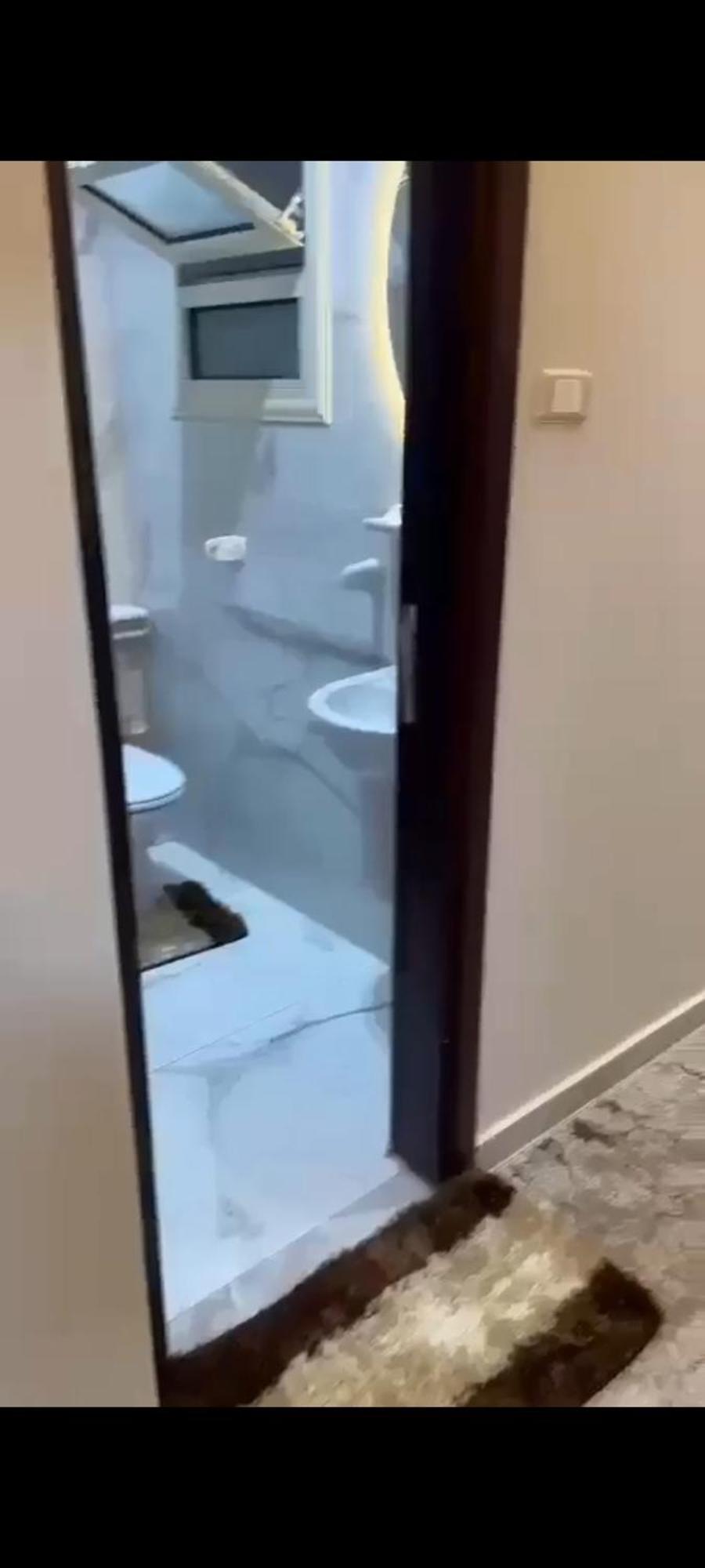 فندقيه بشارع شهاب *