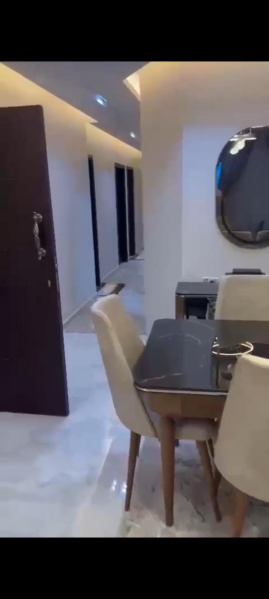 Apartment فندقيه بشارع شهاب *